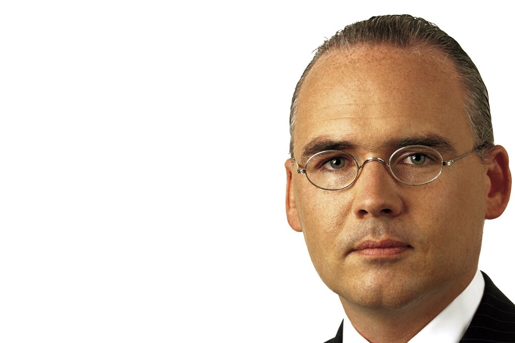 Uwe Lenhart, Rechtsanwalt