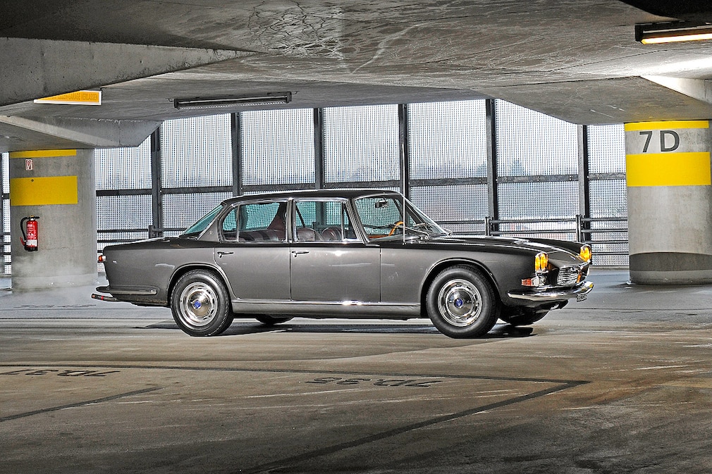 Maserati Quattroporte I 4100