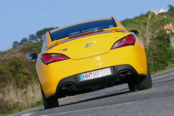 Hyundai Genesis Coupé