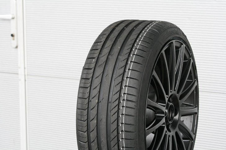 Sommerreifen: Continental Sport Contact 5