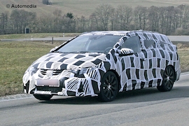 Erlkönig Honda Civic Tourer