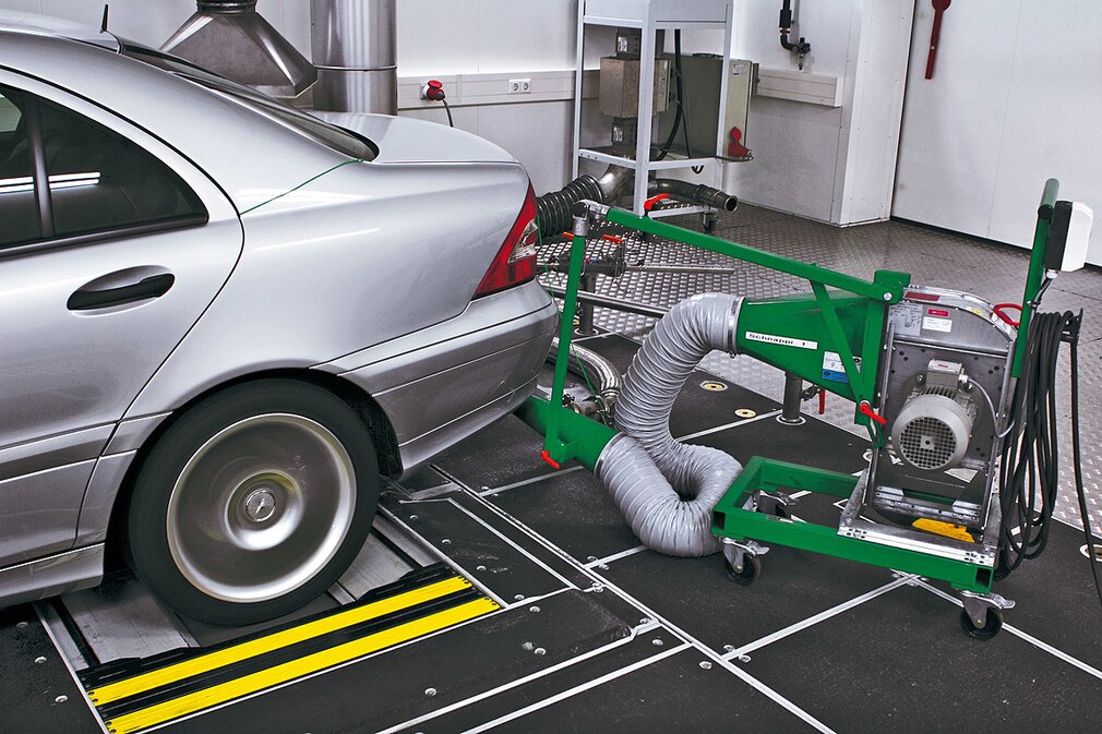 Normverbrauchsermittlung bei einer Mercedes C-Klasse