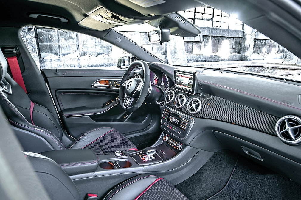Mercedes CLA-Klasse CLA 45 AMG