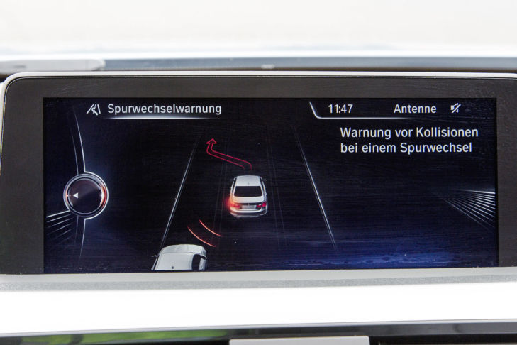 BMW Active Hybrid 3 Spurwechselwarnung