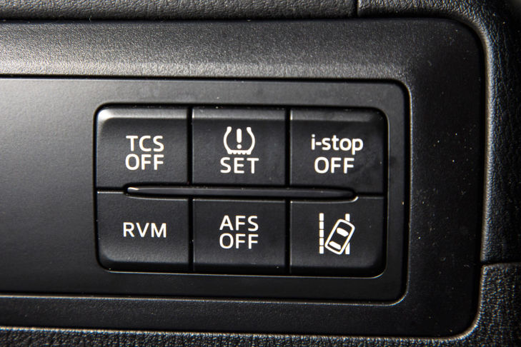 Mazda CX-5 RVM Rückseitenmonitorsystem