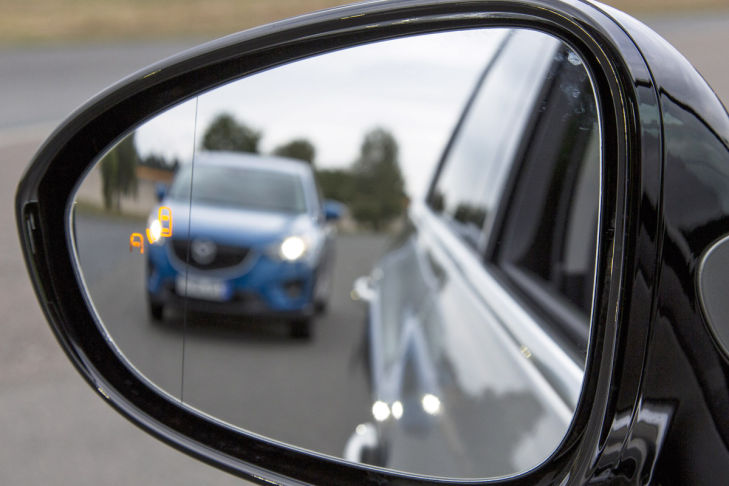 Opel Zafira Toter-Winkel-Warnung