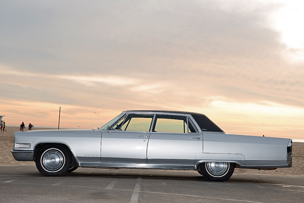 Cadillac Fleetwood Brougham