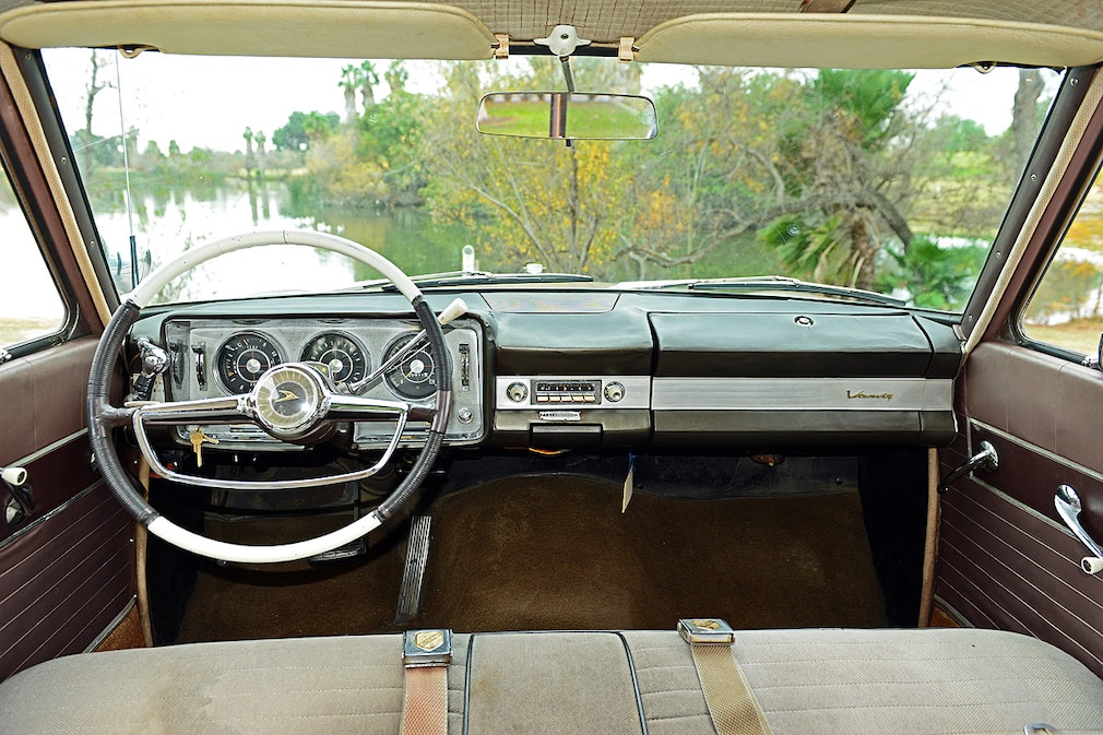 Studebaker Lark Wagonaire