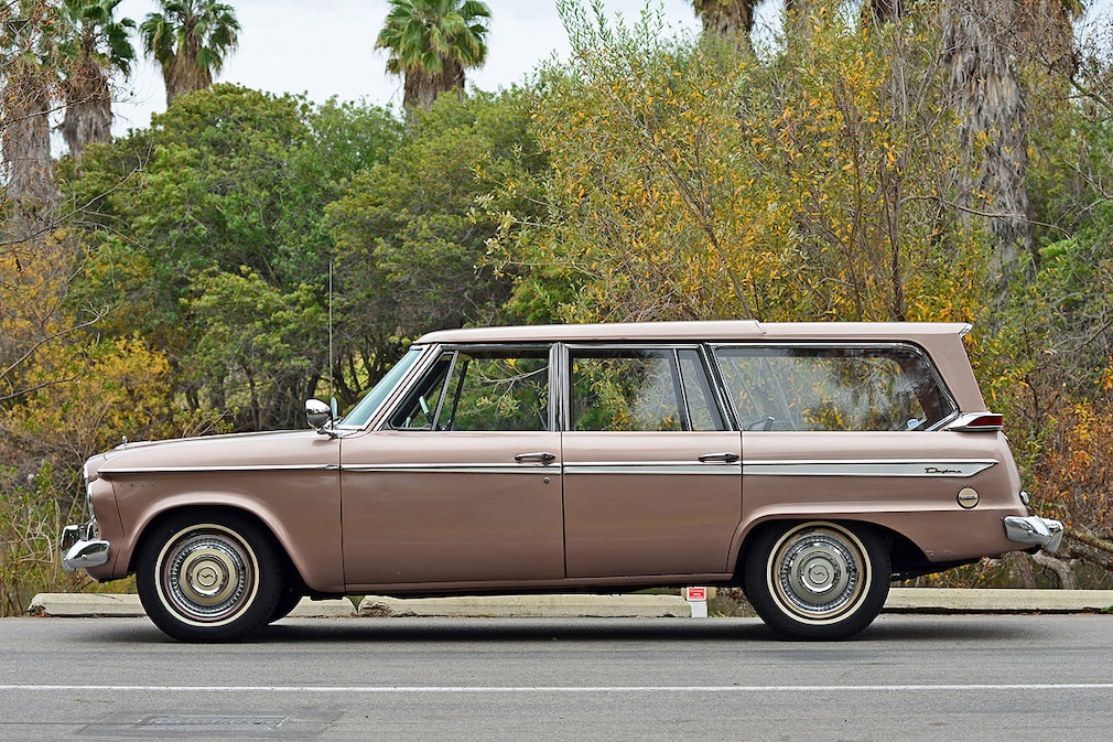 Studebaker Lark Wagonaire