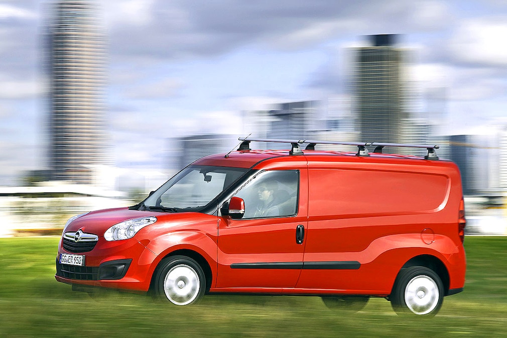 Opel Combo Cargo mit Hochdach