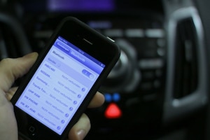 iPhone 4, Ford Sync