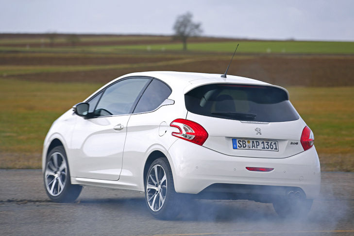 Peugeot 208 THP 155