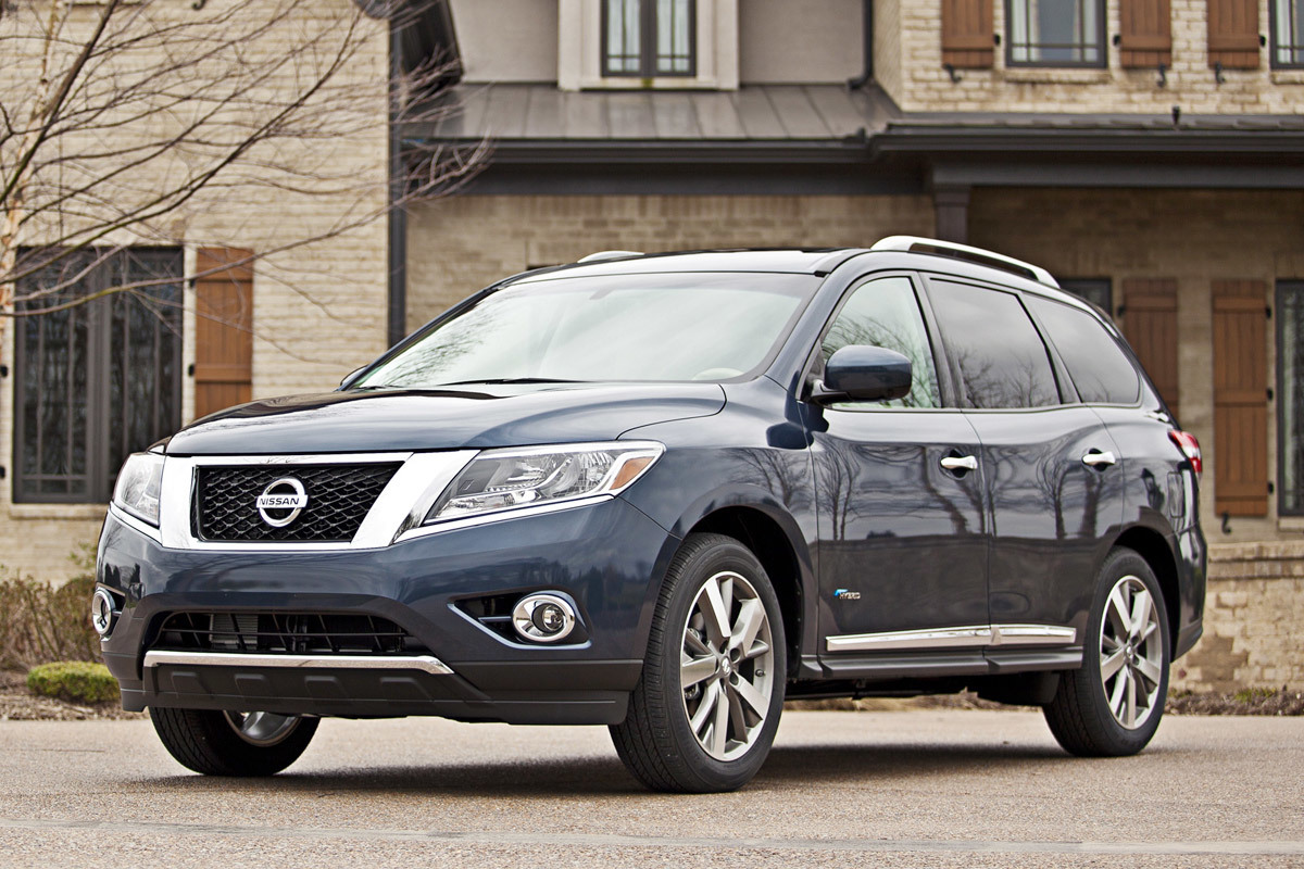 Nissan Pathfinder Hybrid: New York Auto Show  - AUTO BILD
