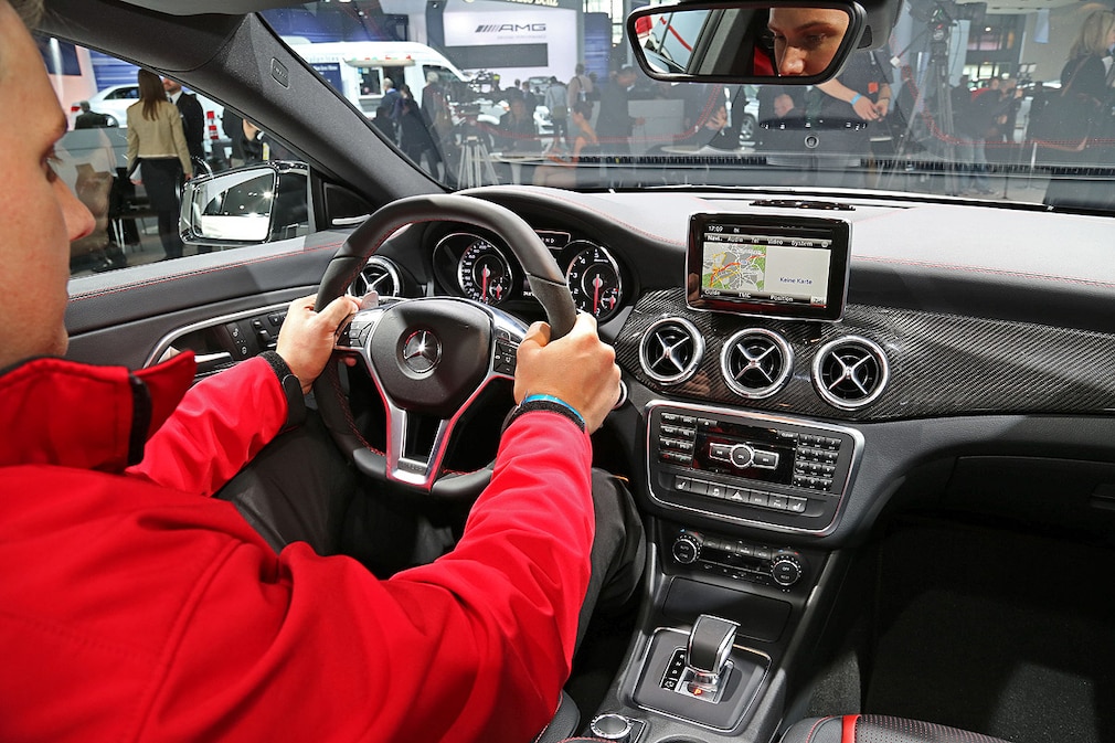 Sitzprobe Mercedes CLA45 AMG