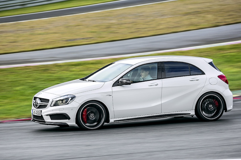 Mercedes A 45 AMG