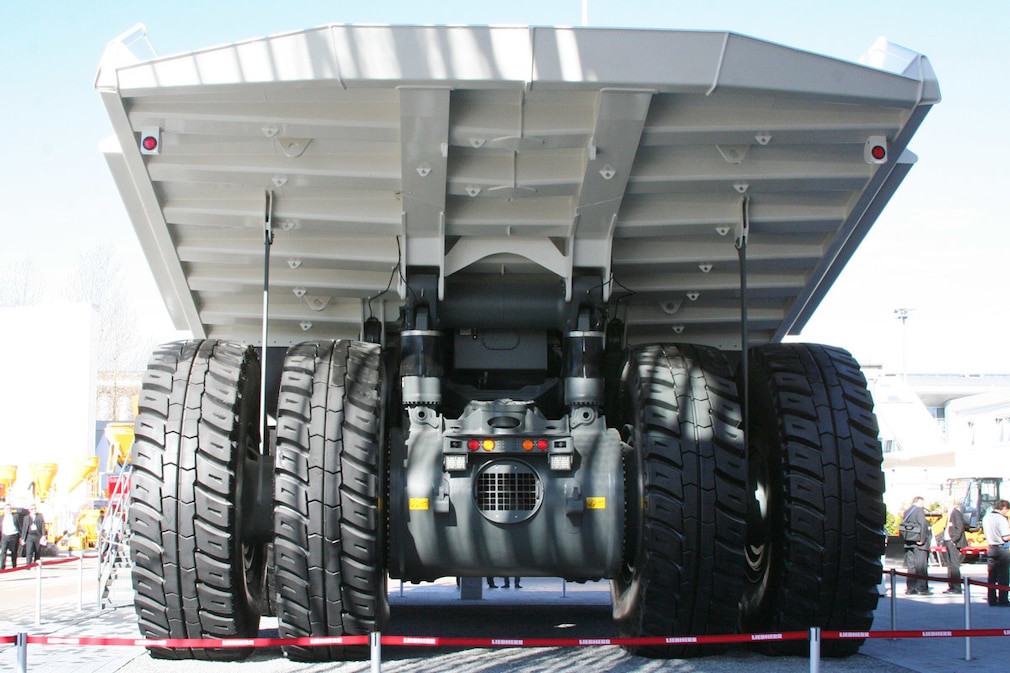 Muldenkipper Liebherr T264