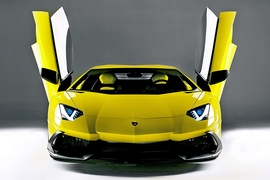 Lamborghini Aventador LP 720-4: Shanghai Auto Show 2013