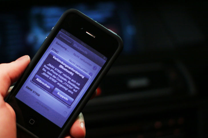 So Verbinden Sie Ihr Smartphone Mit Dem Bordcomputer