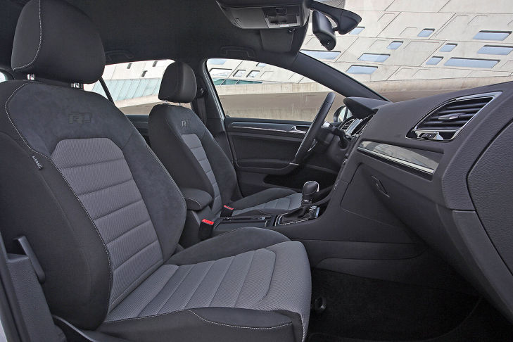 VW Golf VII Innenraum R-Line Paket