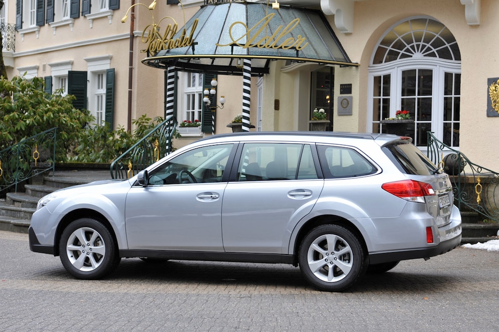 Subaru Outback 2.0D MJ 2013