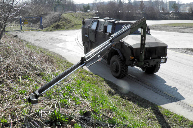 DINGO 2 EOD 