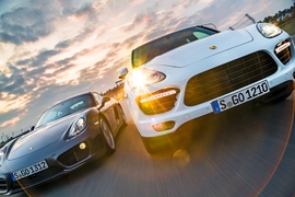 Porsche Cayenne Turbo S Porsche Cayman S PDK