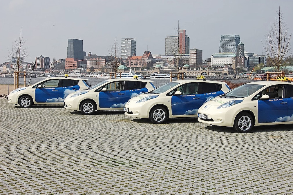Nissan Leaf E-Taxi Hamburg