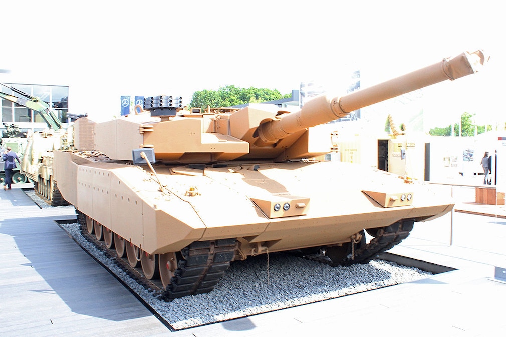 Leopard 2 Revolution Eurosatory 2014