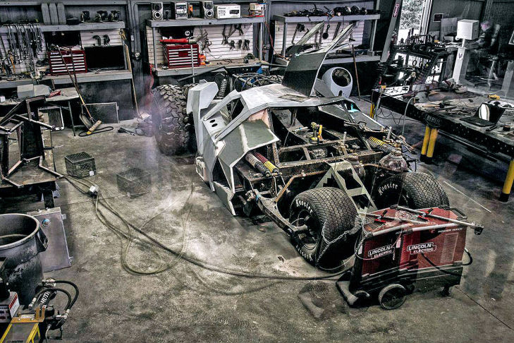 Batman Tumbler Replika Batmobil Rahmen