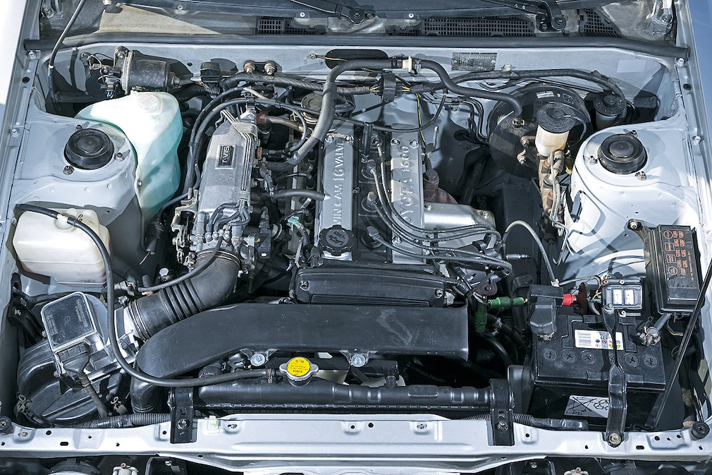 Motor des Toyota Corolla Coupé GT AE86 (1984)