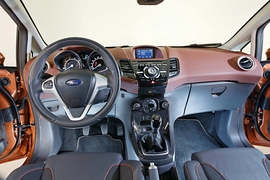 Ford Fiesta Facelift Cockpit 2013