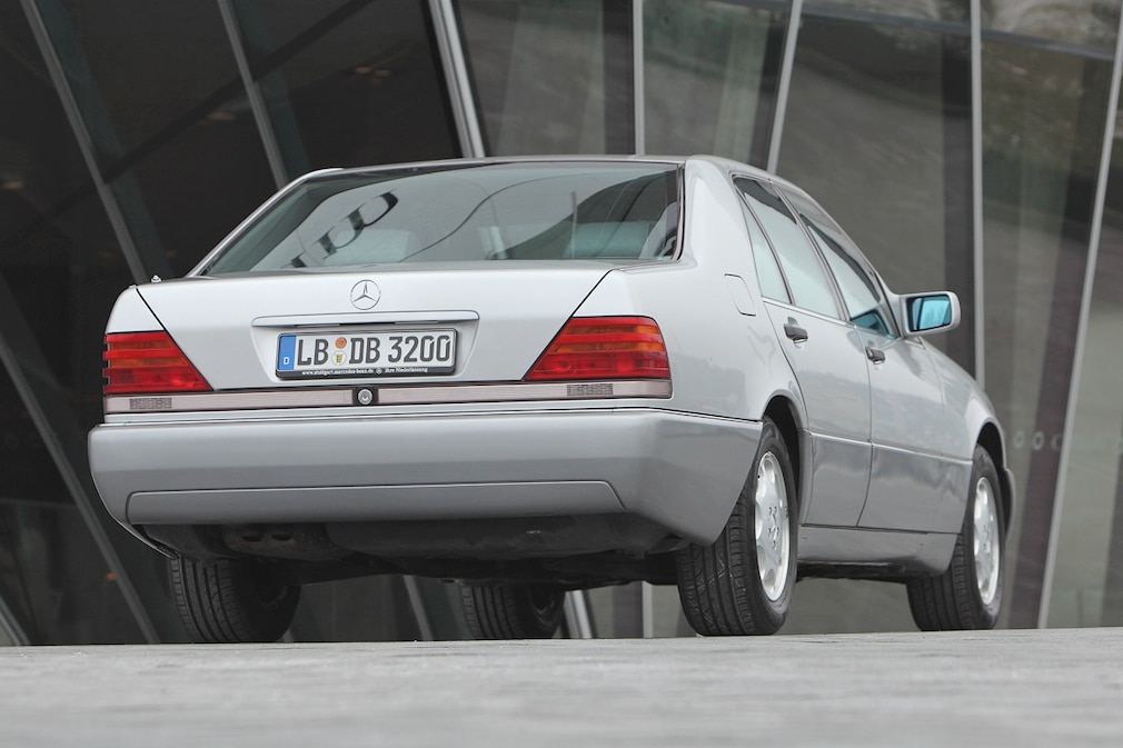 Mercedes 300 SE W 140