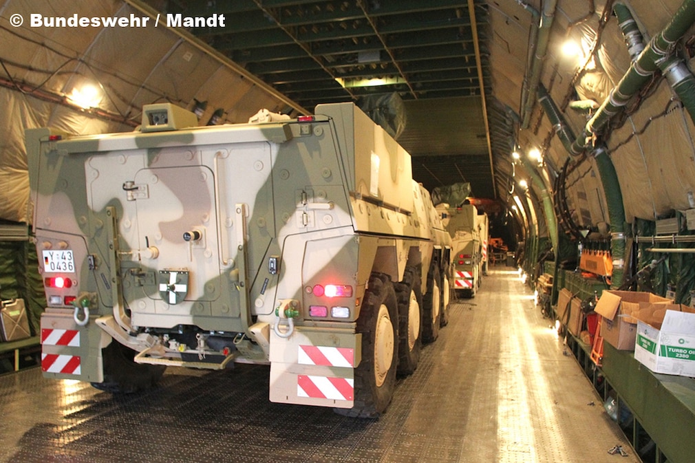 Bilder: Truppentransporter GTK Boxer Bilder: Truppentransporter GTK Boxer