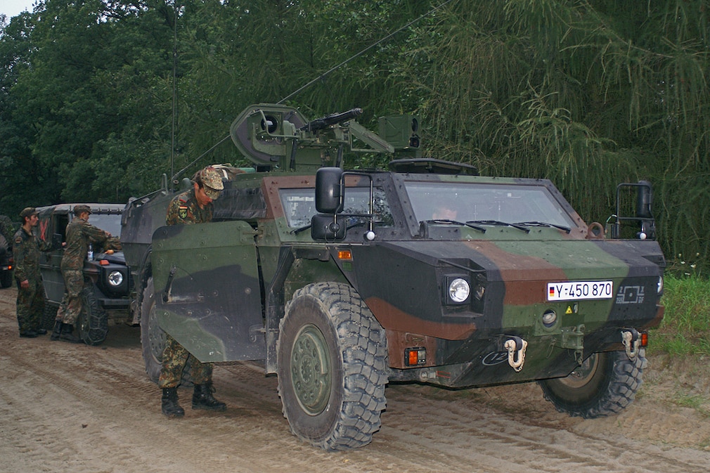 Bilder: Truppentransporter GTK Boxer Bilder: Truppentransporter GTK Boxer
