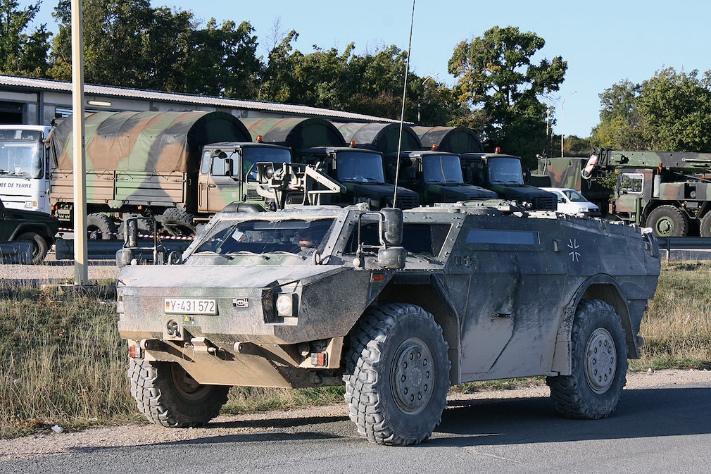 Bilder: Truppentransporter GTK Boxer Bilder: Truppentransporter GTK Boxer