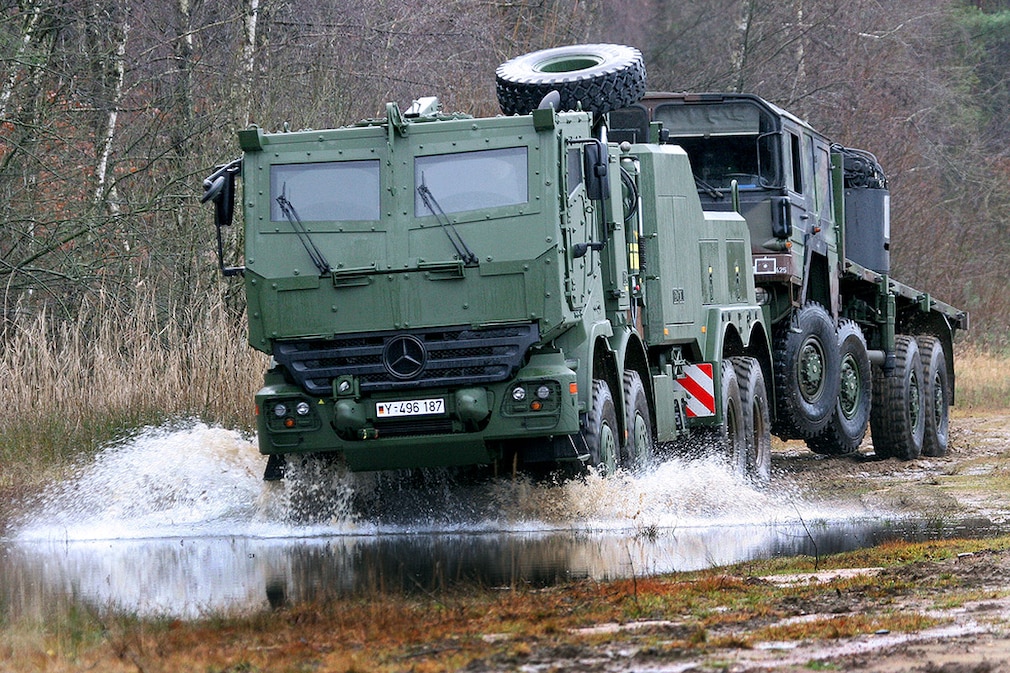 Bilder: Truppentransporter GTK Boxer Bilder: Truppentransporter GTK Boxer
