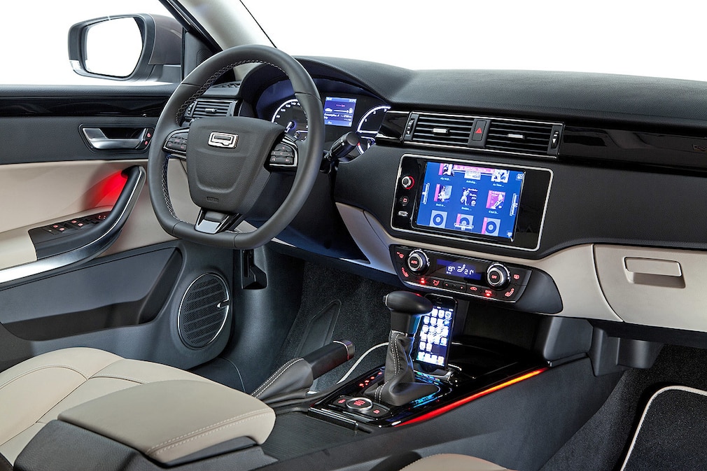 Qoros GQ3 Sedan