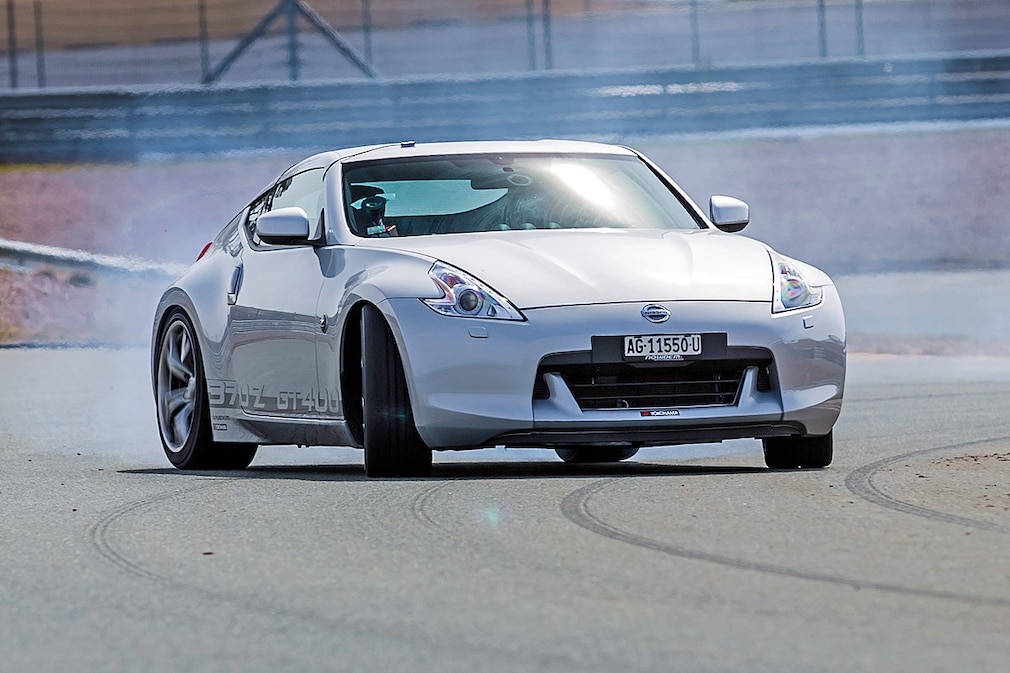 Novidem 370 Z GT400