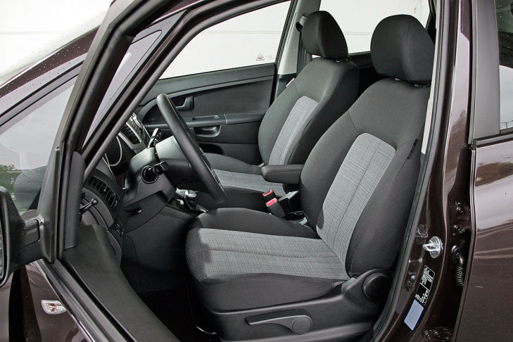 Kia Venga 1.4 CVVT Vision, Sitze