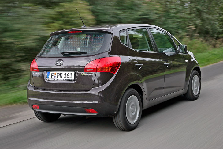 Kia Venga 1.4 CVVT Vision fahrend