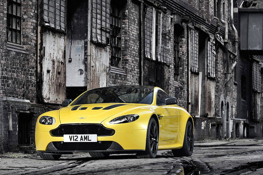 Aston Martin V12 Vantage S