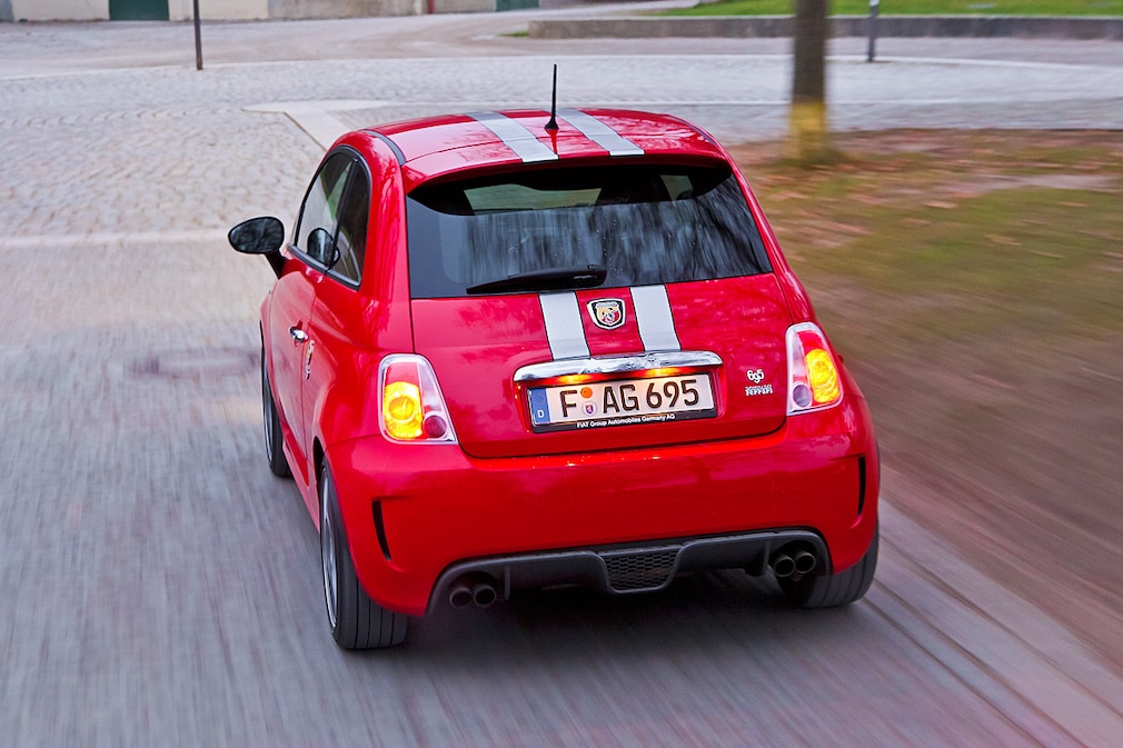 Abarth 695 Tributo Ferrari