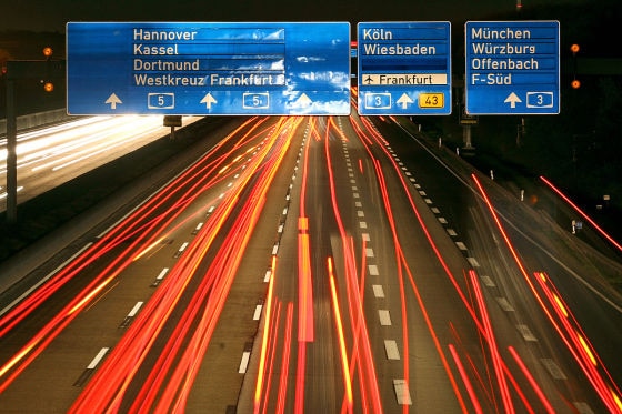 Conti glaubt an vollautomatisierten Autobahnverkehr von 2025 an