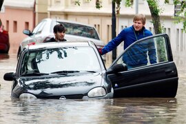 Hochwasser: Opel hilft Flutopfern