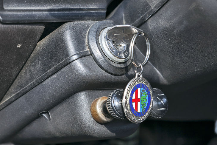 Alfa Romeo Giulia 1600 Super