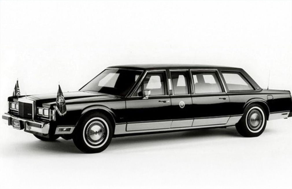 Lincoln Town Car