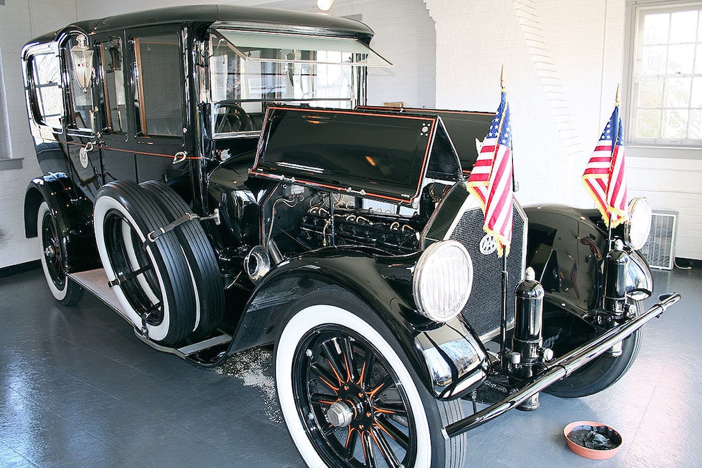 Presidential State Car: "The Beast" und seine Ahnen