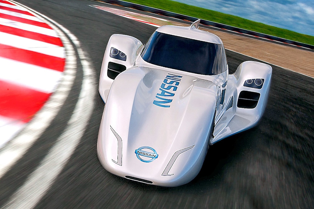 NISSAN ZEOD RC