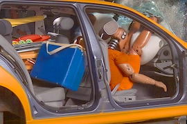 ADAC-Crashtest Gepäck