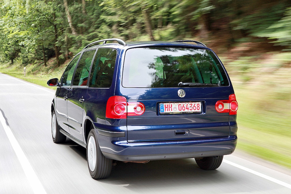 VW Sharan Heckansicht (Typ 7M) VW Sharan Heckansicht (Typ 7M)